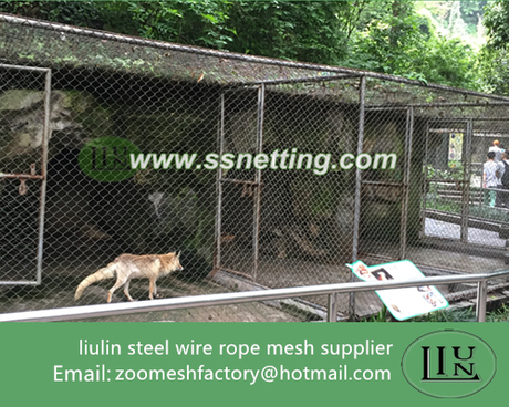stainless steel wolf cage enclosure mesh.jpg