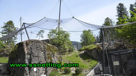 zoo mesh for bird aviary safe netting.jpg